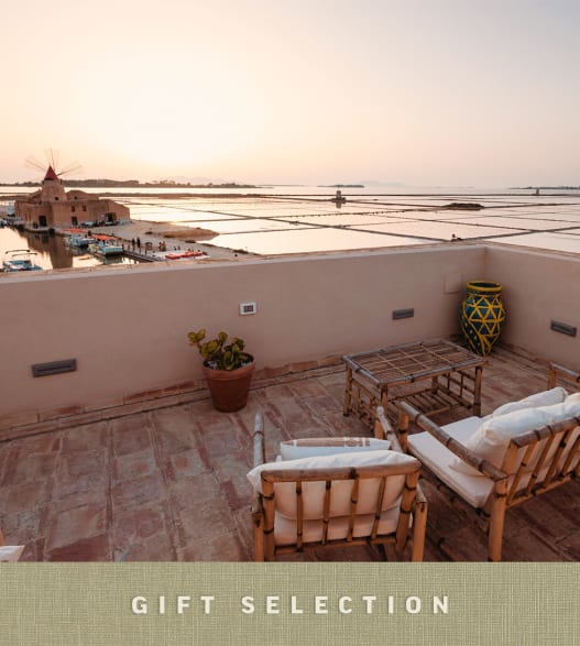 Aperitivo su un Rooftop con vista a Marsala image number 0