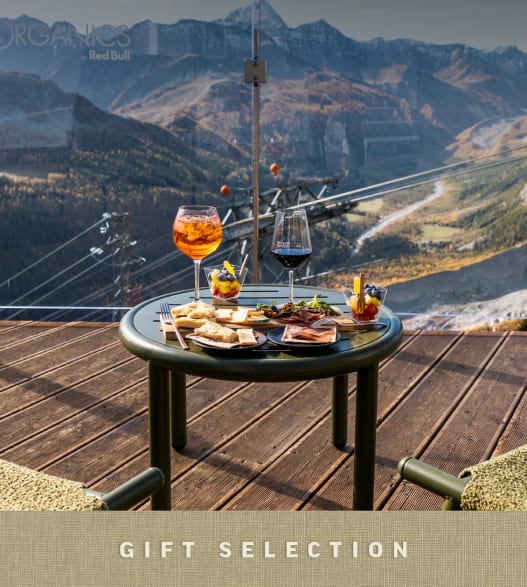 Aperitivo con vista a 3.000 metri sul Monte Bianco image number 0