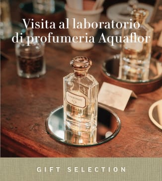 Visita al laboratorio di profumeria Aquaflor