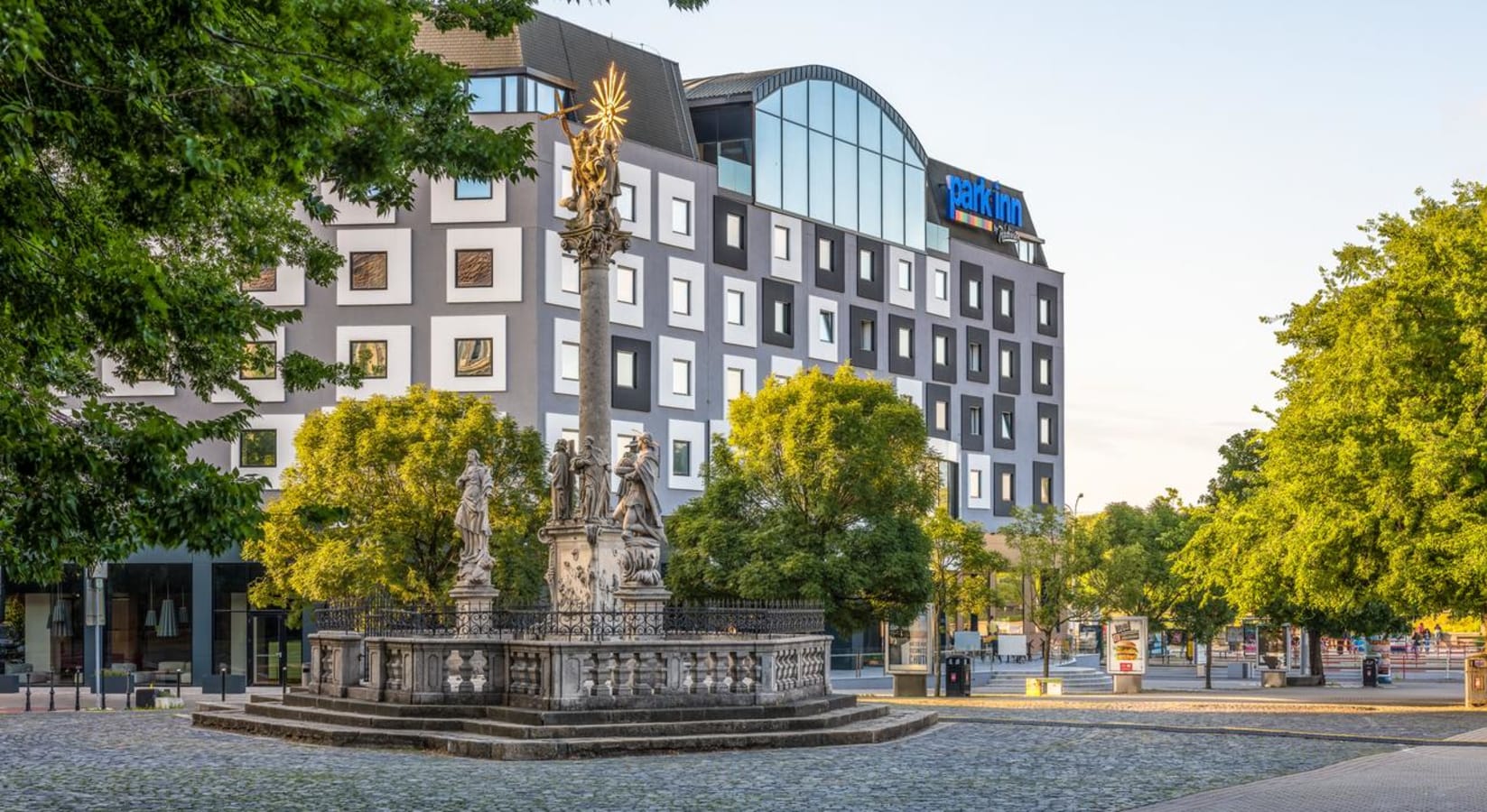 Park Inn by Radisson Danube Bratislava