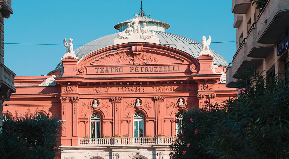 Teatro Petruzzelli a Bari Nuova