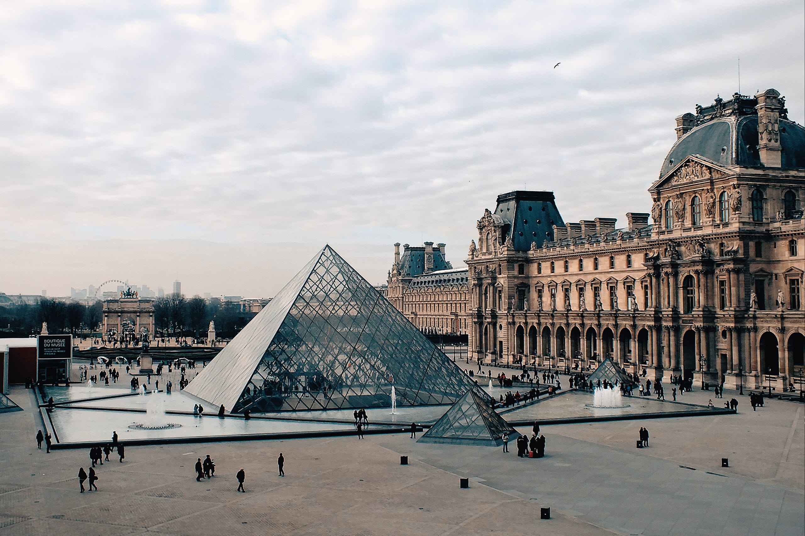 Parigi, Museo del Louvre
